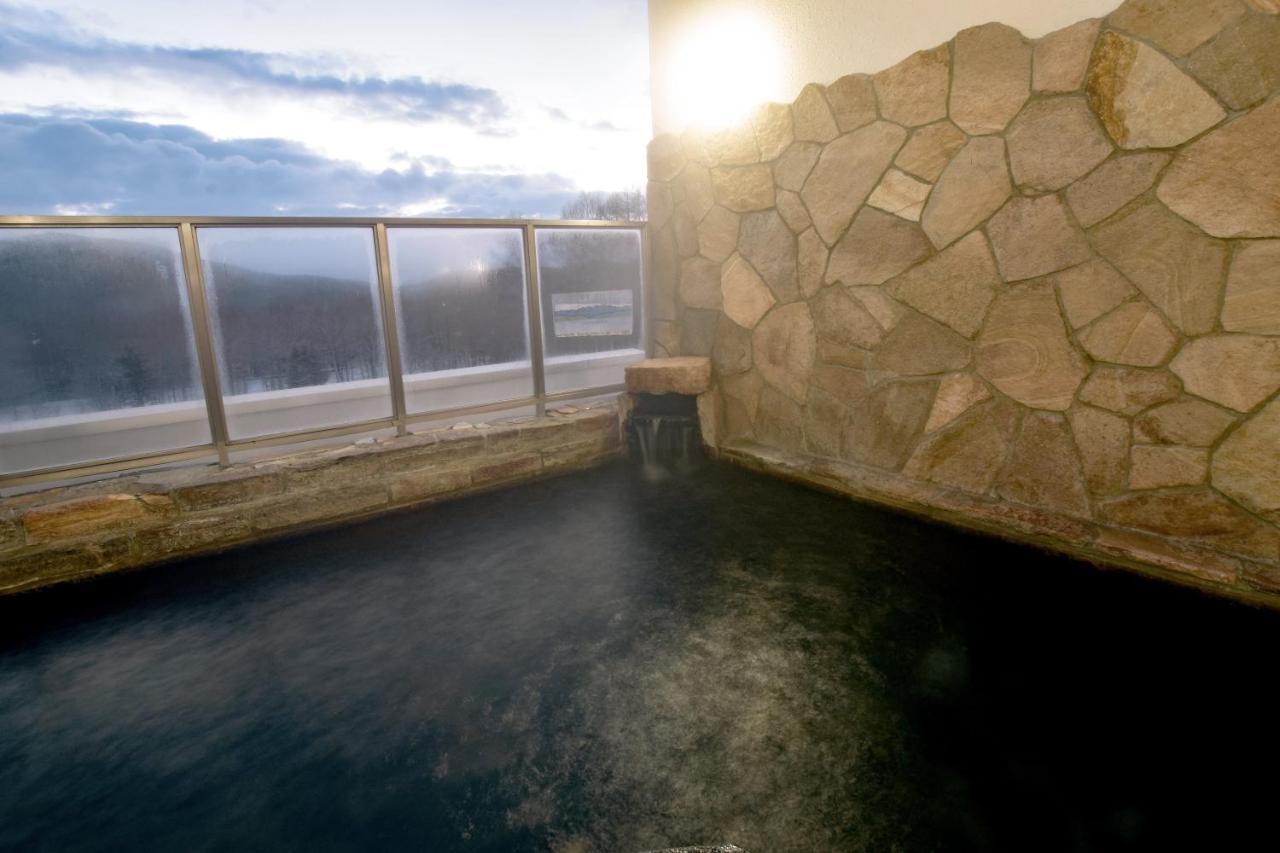 Highland Furano Hotel Exterior photo