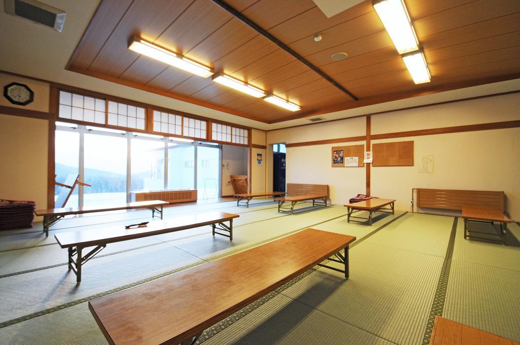 Highland Furano Hotel Exterior photo